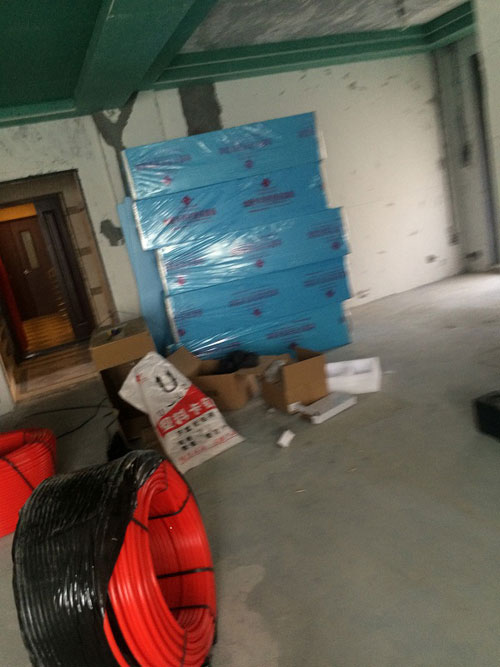 杭州东海水景城豪苑地暖施工