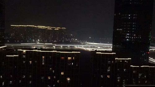 佳境天城大金中央空调室内机施工
