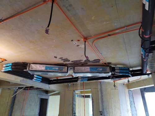 杭州钱塘大观特灵水空调地暖工程施工现场