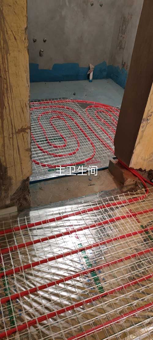 恒昇花苑住宅地暖回路施工