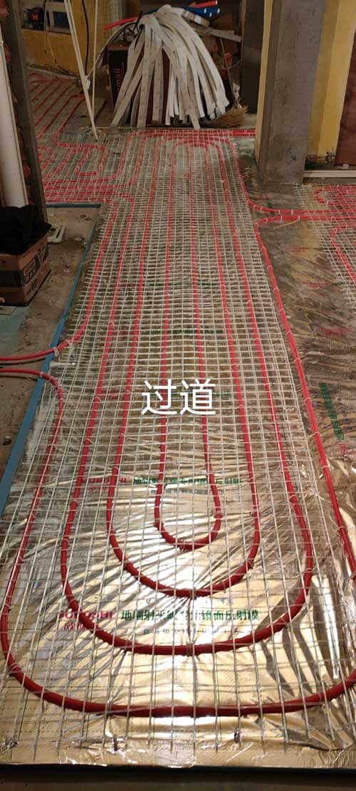 住宅水地暖管路铺设
