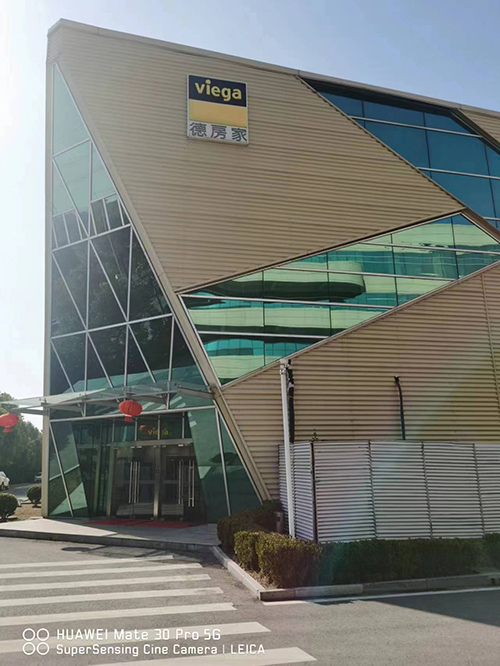 御居环境参观住宅给水管道系统