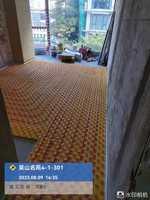 吴山名苑中央空调管路施工