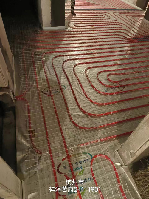特灵空调地暖二合一地暖施工