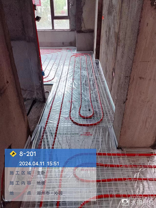 住宅空调地暖综合管路施工