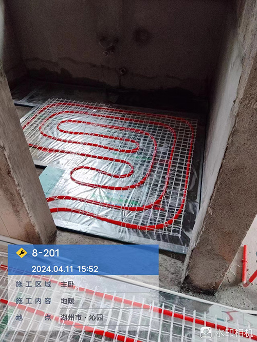 住宅卫生间排水管路施工