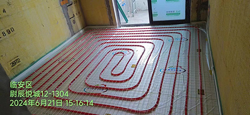 蔚宸悦城地暖隐蔽工程施工